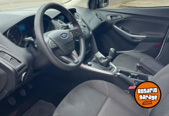 Autos - Ford Focus 2017 Nafta 118000Km - En Venta