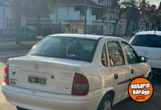 Autos - Chevrolet Classic 2006 Nafta 143000Km - En Venta