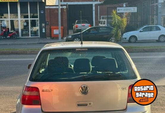 Autos - Volkswagen Golf 2004 Diesel 193000Km - En Venta