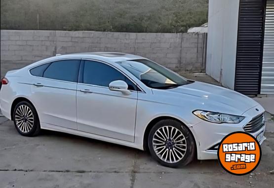 Autos - Ford Mondeo ecobost 2018 Nafta 183000Km - En Venta