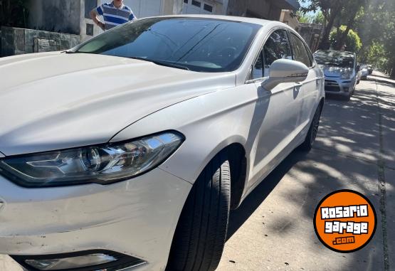 Autos - Ford Mondeo ecobost 2018 Nafta 183000Km - En Venta