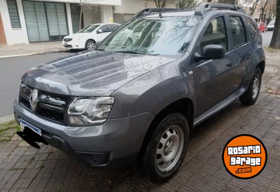 Autos - Renault Duster 2017 GNC 110000Km - En Venta