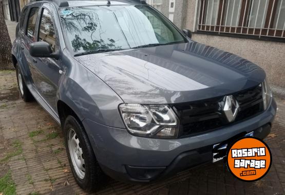 Autos - Renault Duster 2017 GNC 110000Km - En Venta