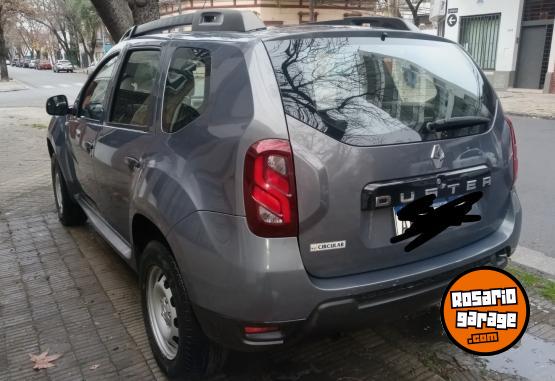 Autos - Renault Duster 2017 GNC 110000Km - En Venta