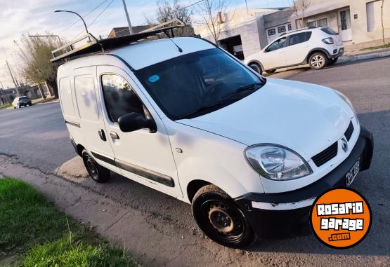 Utilitarios - Renault Kangoo 2011 GNC 270000Km - En Venta