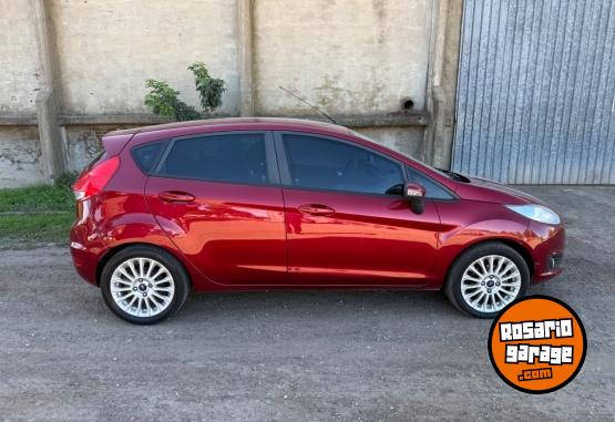 Autos - Ford Fiesta 2017 Nafta 130000Km - En Venta