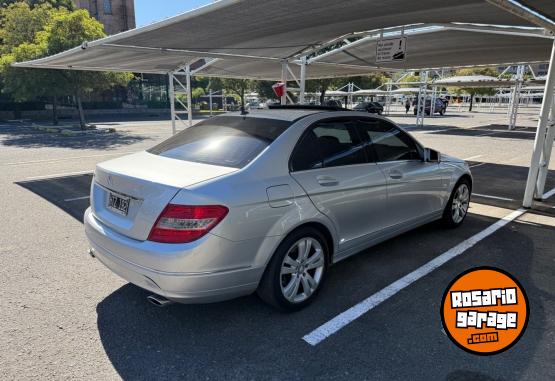 Autos - Mercedes Benz C 2009 Nafta 135000Km - En Venta