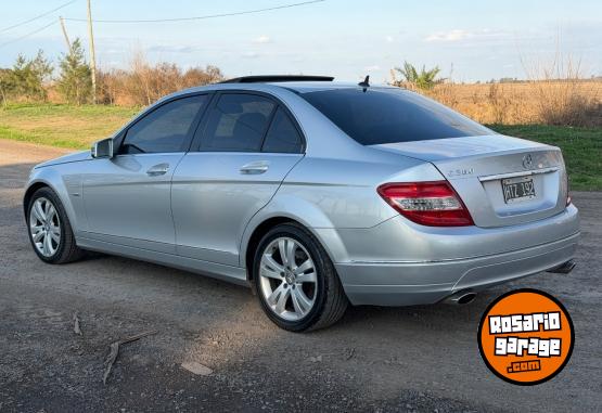 Autos - Mercedes Benz C 2009 Nafta 136000Km - En Venta