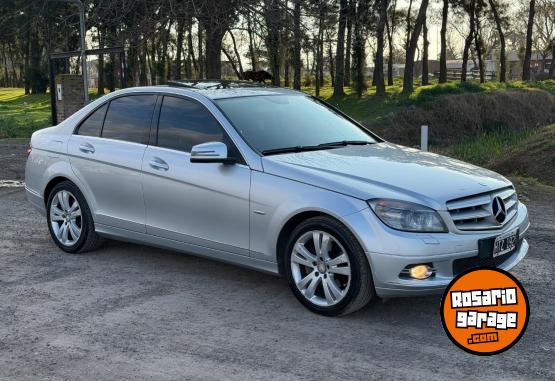 Autos - Mercedes Benz C 2009 Nafta 136000Km - En Venta