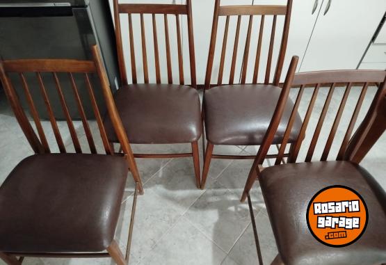 Hogar - Juego de mesa y sillas - En Venta