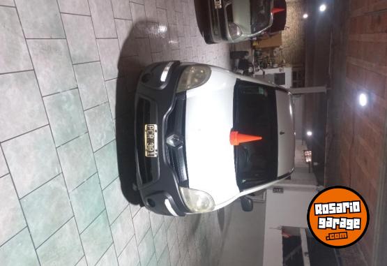 Utilitarios - Renault Kangoo 2015 GNC 190000Km - En Venta