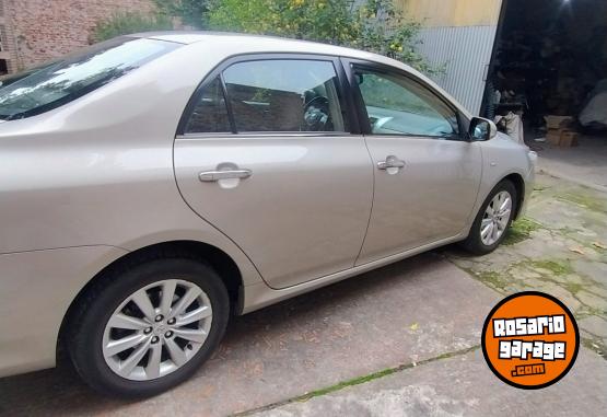 Autos - Toyota Corolla Seg 2013 Nafta 170000Km - En Venta
