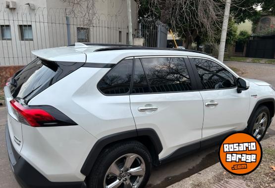 Camionetas - Toyota RAV 4 HYBRID LIMITED 2020 Electrico / Hibrido 61000Km - En Venta