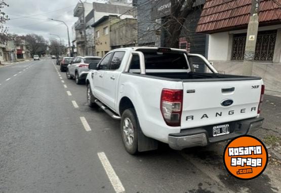 Camionetas - Ford Ranger XLT 4x2 3.2 2015 Diesel 201000Km - En Venta