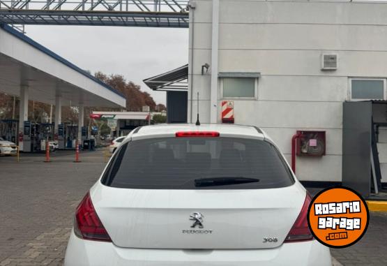 Autos - Peugeot 308 Allure 2017 Nafta 118000Km - En Venta
