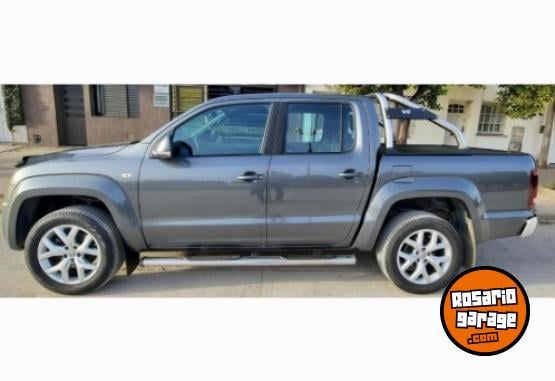 Camionetas - Volkswagen AMAROK V6 3.0 HIGH 2021 Diesel 94000Km - En Venta