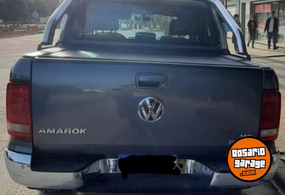 Camionetas - Volkswagen AMAROK V6 3.0 HIGH 2021 Diesel 94000Km - En Venta