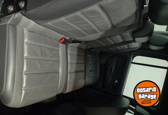 Camionetas - Volkswagen AMAROK V6 3.0 HIGH 2021 Diesel 94000Km - En Venta