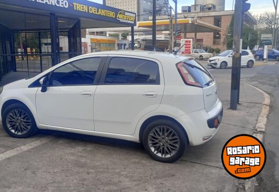 Autos - Fiat Punto Atractive 2014 GNC 104000Km - En Venta