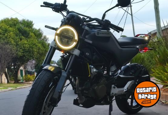 Motos - Husqvarna Svartpilen 200 2021 Nafta 14234Km - En Venta