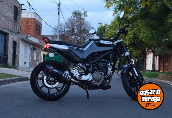 Motos - Husqvarna Svartpilen 200 2021 Nafta 14234Km - En Venta