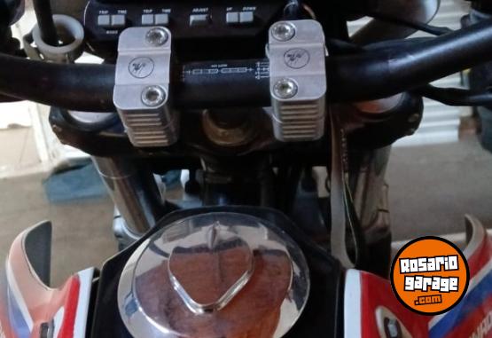 Motos - Honda Xr 2014 Nafta 19900Km - En Venta