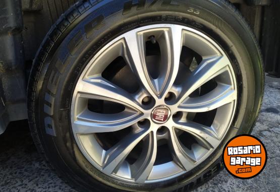 Autos - Fiat Toro Volcano 2019 Diesel 57000Km - En Venta