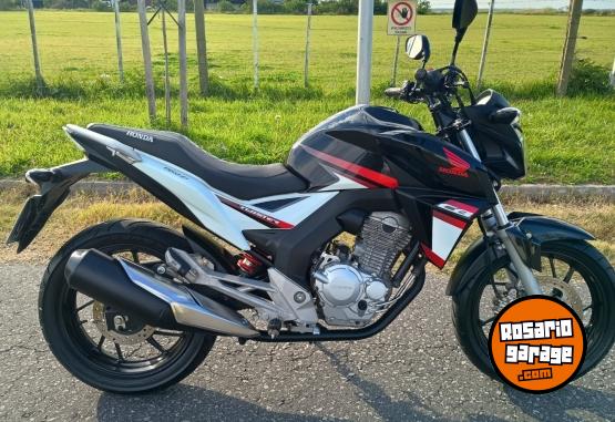 Motos - Honda Twister 2020 Nafta 23500Km - En Venta