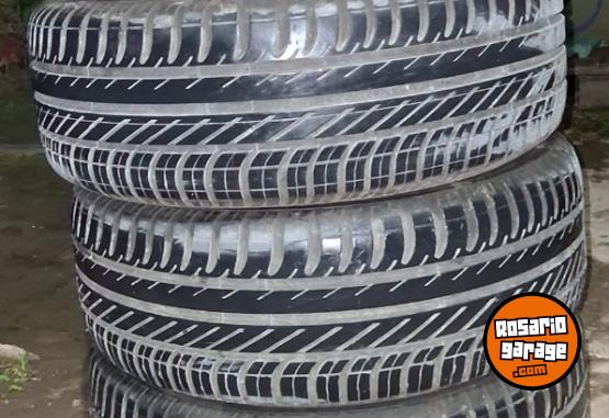 Accesorios para Autos - LIQUIDO 4 CUBIERTAS 195 / 55/ 15 VW GOL/SURAN - En Venta