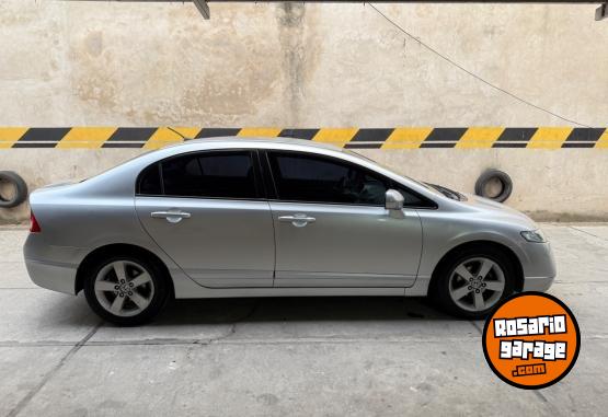 Autos - Honda Civic 2008 Nafta 230000Km - En Venta