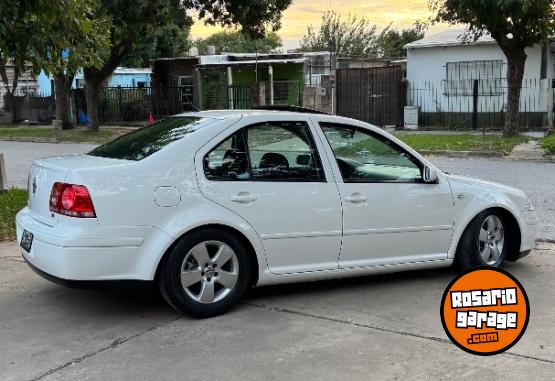 Autos - Volkswagen Bora 2010 Nafta 150000Km - En Venta