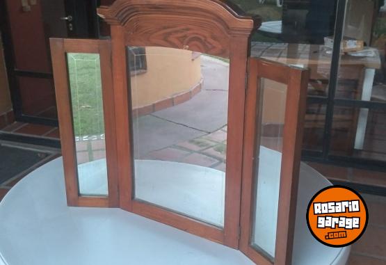 Hogar - Espejo antiguo de tres cuerpos. - En Venta
