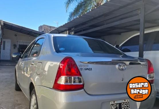 Autos - Toyota Etíos xĺs 2014 Nafta 90000Km - En Venta