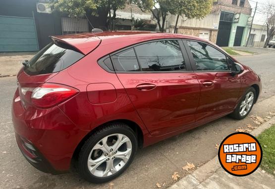Autos - Chevrolet Cruze 2017 Nafta 99300Km - En Venta
