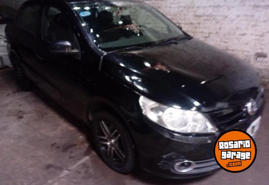 Autos - Volkswagen Voyage 2012 GNC 290000Km - En Venta