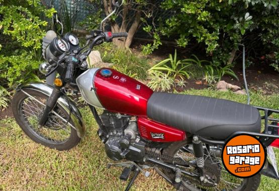 Motos - Motomel Victort 150 2024 Nafta 5000Km - En Venta