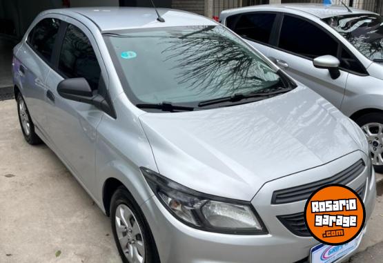 Autos - Chevrolet ONIX JOY 2019 Nafta 121000Km - En Venta