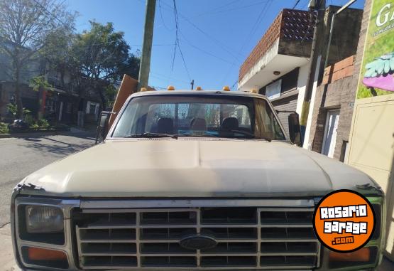 Camionetas - Ford 350 1983 Diesel 100000Km - En Venta