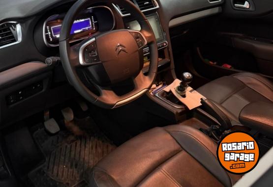 Autos - Citroen C4 lounge Feel Pack Am19 2018 Diesel 103200Km - En Venta