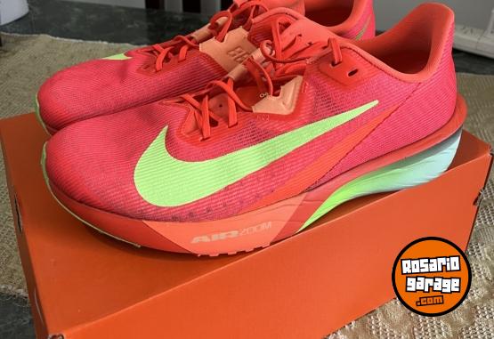 Indumentaria - ZAPATILLAS NIKE Air Zoom Rival FLY 4 - En Venta