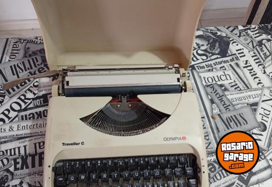 Otros - Maquina de escribir - En Venta