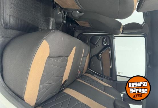 Autos - Renault Duster 2.0 Privilege 4x4 2017 Nafta 130000Km - En Venta