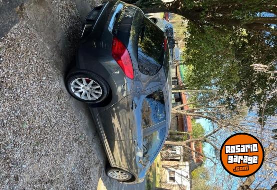 Autos - Peugeot 308 active 2013 Nafta 103000Km - En Venta