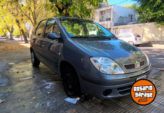 Autos - Renault Senic 2010 Nafta 150000Km - En Venta