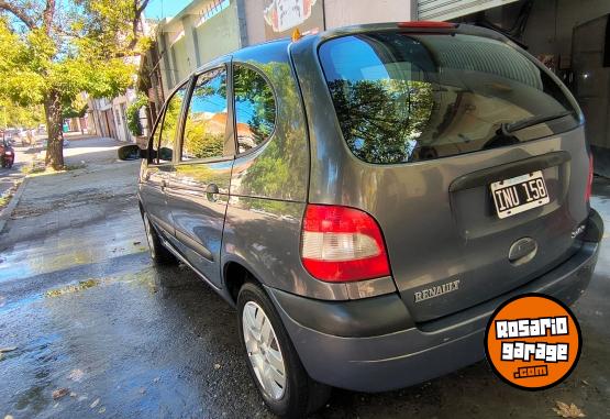 Autos - Renault Senic 2010 Nafta 150000Km - En Venta