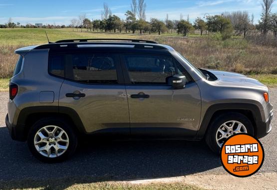 Camionetas - Jeep Renegade 1.8 Sport 2019 Nafta 82700Km - En Venta