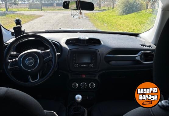 Camionetas - Jeep Renegade 1.8 Sport 2019 Nafta 82700Km - En Venta