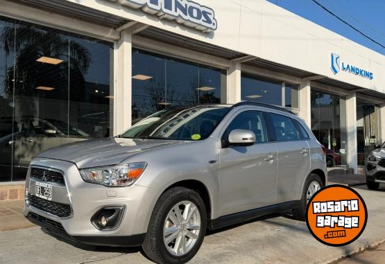 Camionetas - Mitsubishi OUTLANDER SPORT 2.0 4X4 2014 Nafta 104000Km - En Venta