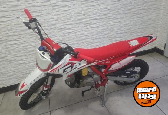 Motos - GAF GX 110 2025 Nafta 10Km - En Venta