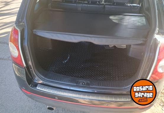 Camionetas - Chevrolet Captiva 2011 Diesel 218262Km - En Venta